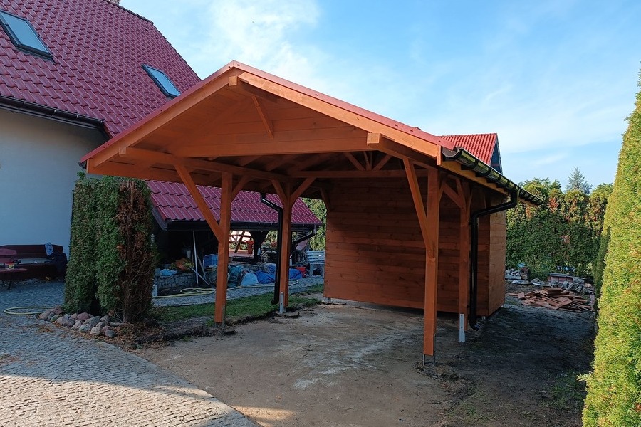 Wiata garażowa 2